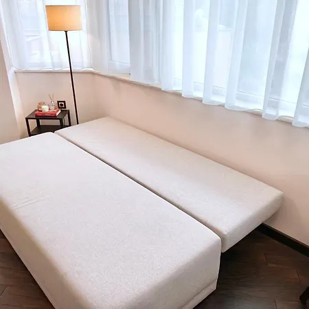 公寓 Sunny & Cozy For 4 Guests & Free Parking *